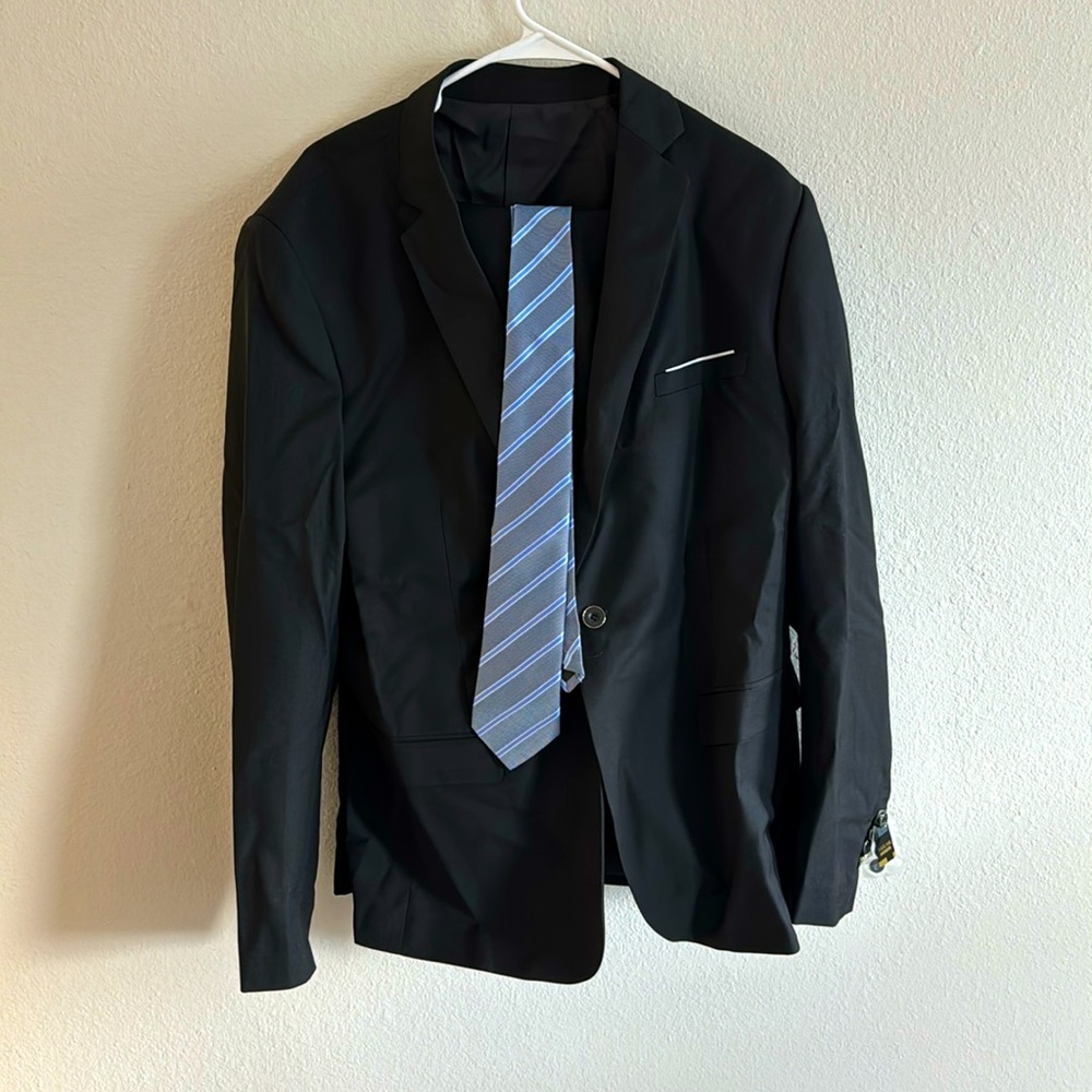 Men’s suit